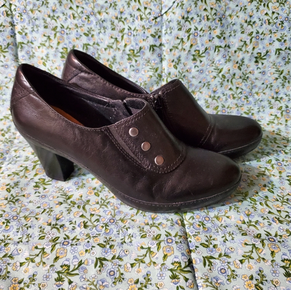 Clark's Artisan "Edison" shoes 9W